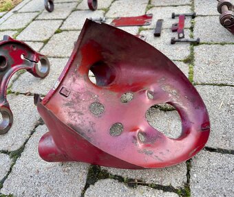 Jawa ČZ 250 350 kyvacka - dily - 14