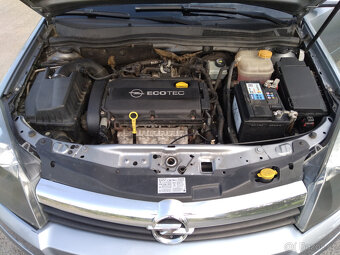 Opel Astra kombi - 14
