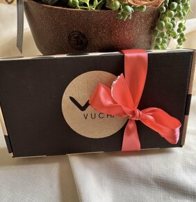 Dámská velká kožená peněženka s poutkem(zn.Vuch) - 14