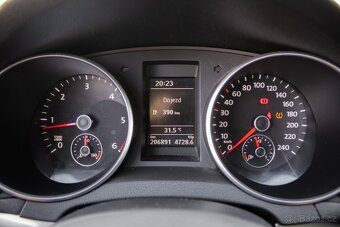 Volkswagen Golf 1.6 TDI Trendline - 14