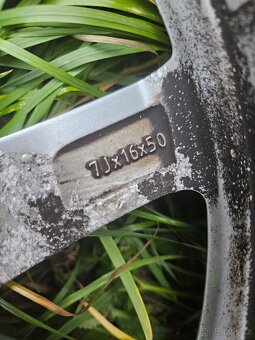 16" 5x108 VOLVO V60 originální zimní sada - 14