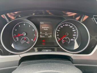 VW Touran III, rok 2016, 1.2TSI 81 kW, servis VW, 177.171 km - 14