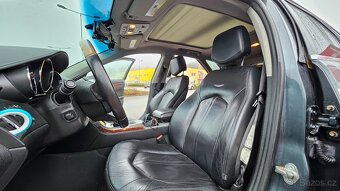 Cadillac CTS wagon - 14