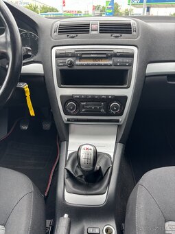 Škoda Octavia,  1.6TDi 77kW 4x4 6 Rychlostí - 14