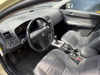 Volvo S40 2.0d - 14