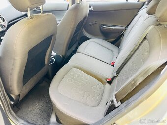 HYUNDAI i 20 1.2 i BENZÍN 57 kW NAJETO JEN 92 TIS KM - 14