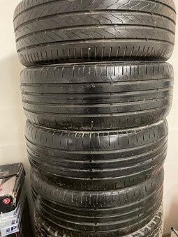 Prodám letní pneu Continental 215/55 r17 - 14