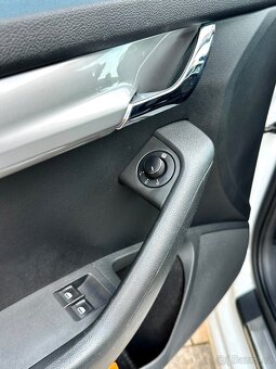 Škoda Octavia 3 COMBI 1,6 tdi , původ ČR, serviska - 14