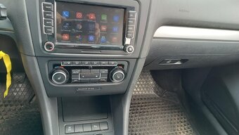VW Golf VI 2012 1.4i, Alu, digiklima, výhřev, PDC - 14