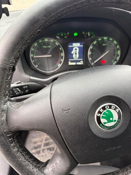 ŠKODA Octavia 2 1.9 TDI 77 KW - 14