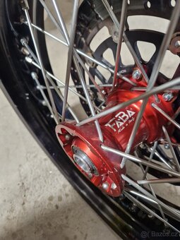 SLEVA : Honda CRF 450 Supermoto - 14