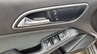 Mercedes Benz A200D AMG - 14