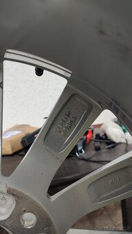 5x112 7.0Jx17H2 Volkswagen 3G0601025D originál kolo - 14