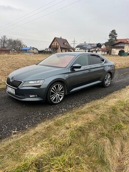 Škoda Superb 2.0 Tdi 140kw Laurin a Klement 2016 - 14