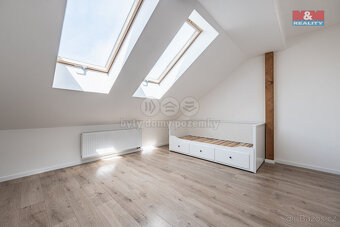Prodej rodinného domu, 190 m², Praha, ul. Žampiónová - 14