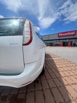 Ford Focus - 14
