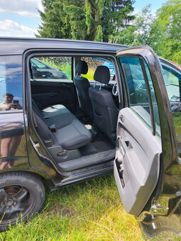 Opel Zafira 1.9 CDTI 74Kw ND - jako celek - 14