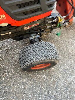 Malotraktor KUBOTA BX 2200d -zimný set - 14