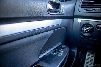 Volkswagen Golf 2.0 FSI GTI Turbo - 14