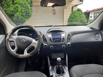 Hyundai ix35, 1.7 CDRi, tažné + zimní pneu - 14