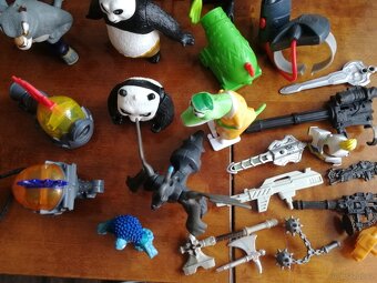 Figurky a zvířata - sbírka - 14