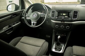 Volkswagen Sharan 2.0 TDI BMT Highline DSG TOP - 14
