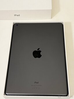 Apple iPad 8. generace (2020) - 14