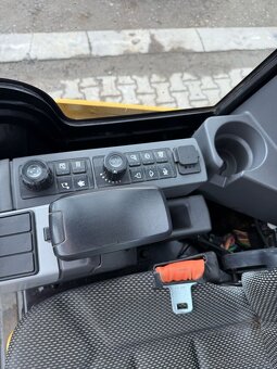 Minibagr CAT 301.8 - 14