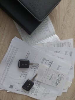 NISSAN QASHQAI 2.0i 7-MÍST NAVI KAMERA PANORAMA - 14