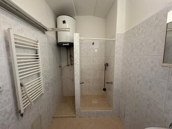 Pronájem bytu Uhlířské Janovice, 3+KK - 14