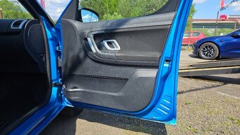 Škoda Roomster 1.4i 16V 63 kW Style, 1.majitel, nová STK - 14