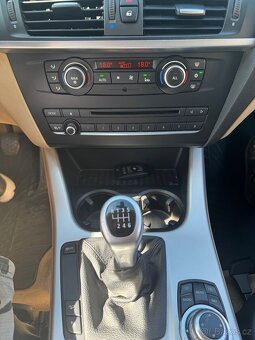 BMW X3 rv 2011 manuál - 14