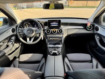 Mercedes-Benz C180 - 14