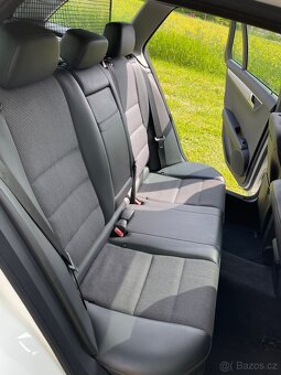 Mercedes C250 4MATIC Avantgarde, 150 kW, po servisu - 14