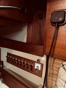 Dánská kajutová plachetnice Bandholm 27 s vlekem - 14