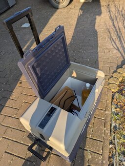 Kompresorová lednice do auta - 14