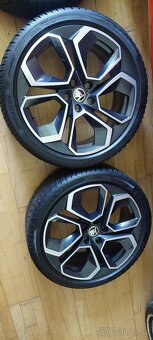 Originál alu kola Octavia 4 rs 5x112 r18 s pneu. - 14