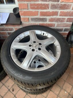 Sada Mercedes 255/50 r19 107V ET67 - 14