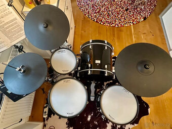 Elektronická bicí sada Roland VAD-504 KIT - jako nová- - 14