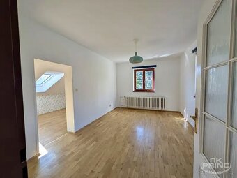 Rodinný dům k pronájmu 202 m2, pozemek 660 m2, Mnichovice - 14