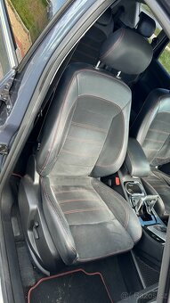 Ford S-max 2.2 147kw Titanium S, 7míst AT - 14