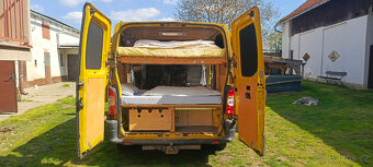 Renault Master 2.5dci 5mist,nezavisle topeni,luzkova uprava - 14