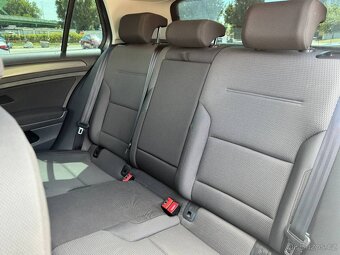 Volkswagen e-Golf - 14