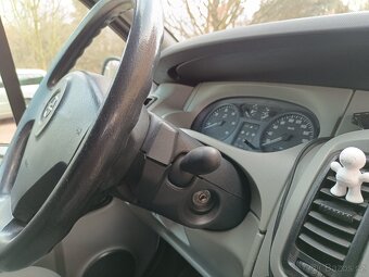 Opel vivaro - 14