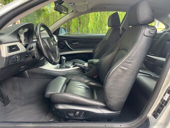 BMW E92 325i 160KW+6ST.MAN(N52) /SPORTSITZE/XENON/2.MAJITEL - 14