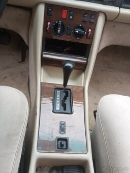 Mercedes Benz W126 280 SE. Šestiválec M110,automat - 14