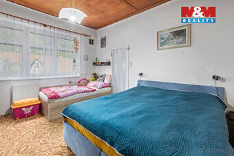 Prodej komerčního prostoru v Žlebských Chvalovicích - 14