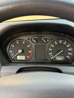 Škoda Fabia 1.4 BENZIN 204 000km - 14