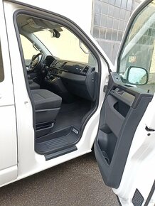 VW Multivan T6 Long, 4x4, DSG, tažné, nezávislé topení - 14