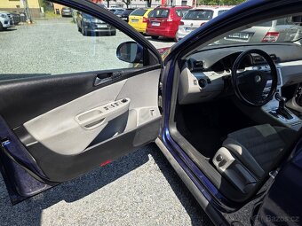 Volkswagen Passat 2.0 TDI DSG Automat Střešní okno - 14